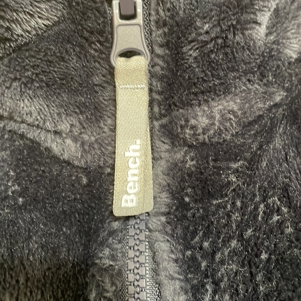 Bench. Fuzzy zipper jacket - Picture 3 of 12